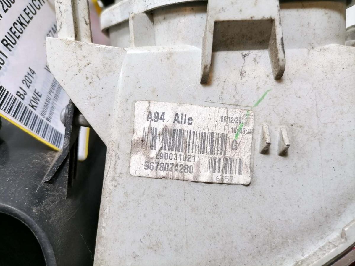 Peugeot 2008 original R&uuml;cklicht R&uuml;ckleuchte Schlussleuchte links Bj.2014